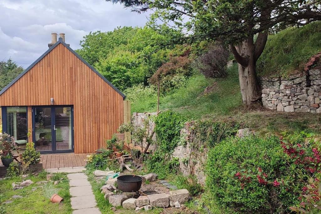 Stonehaven 2 Bedroom Seaside Cottage With Garden Экстерьер фото